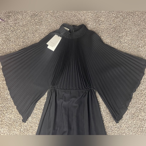 GUCCI 2020 TENT DRESS BLACK - Picture 5 of 13